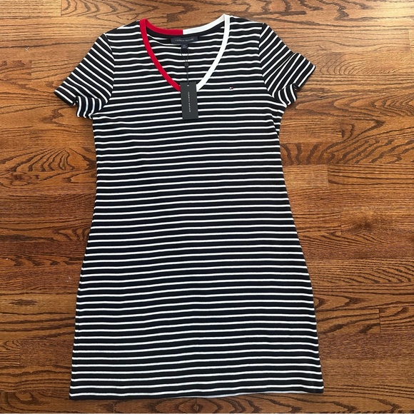 Tommy Hilfiger Dresses & Skirts - NWT Tommy Hilfiger Black White Striped Knit Red Trim T-shirt V-Neck Dress Size L